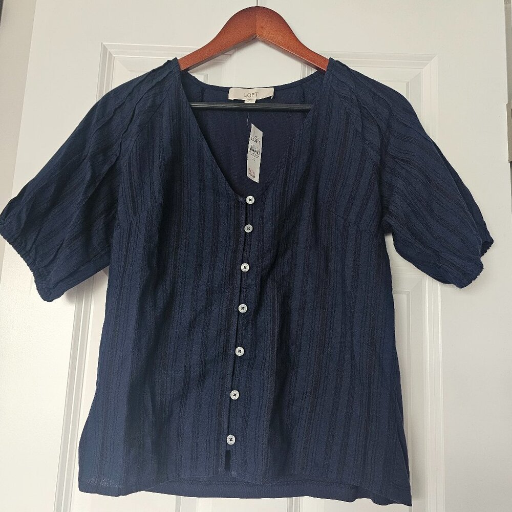 2 Loft Tops
